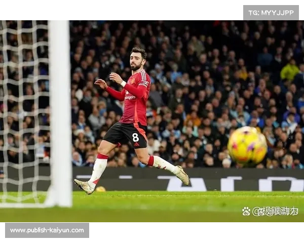 曼市德比惨败后曼联更衣室气氛沉闷队员心态失衡